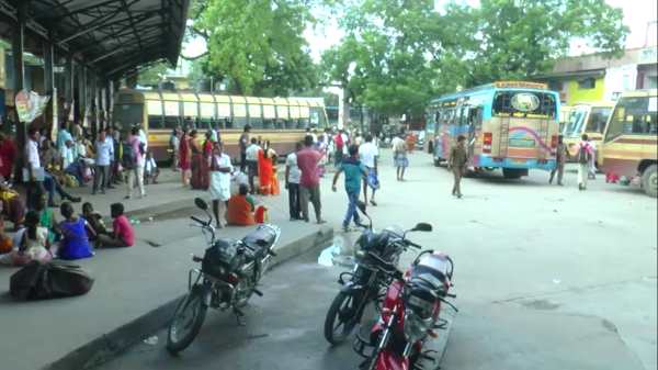  மூன்று சக்கர வாகனம்