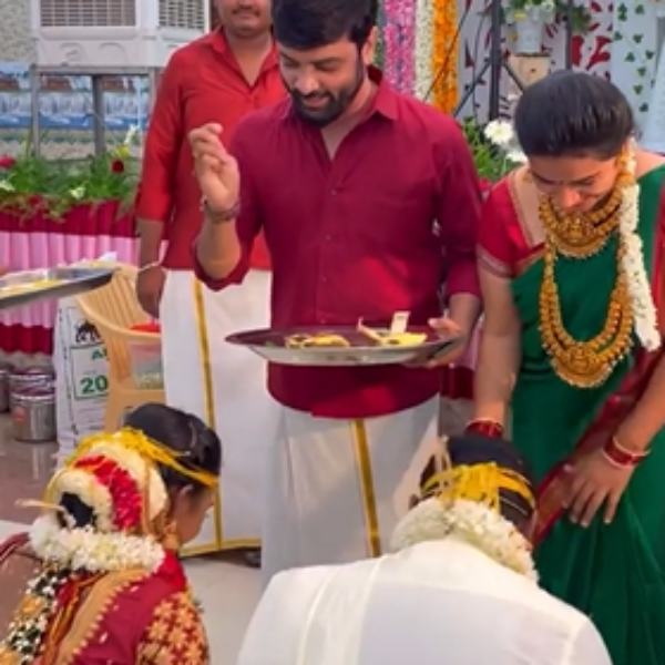 அப்போவே தொடங்கிய காதல் அப்போவே தொடங்கிய காதல்