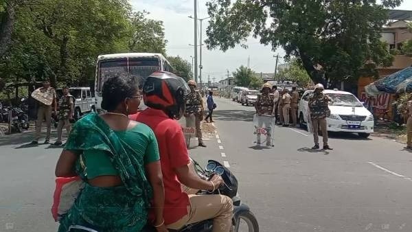 உறவினர்களுடன் போலீசார் பேச்சுவார்த்தை