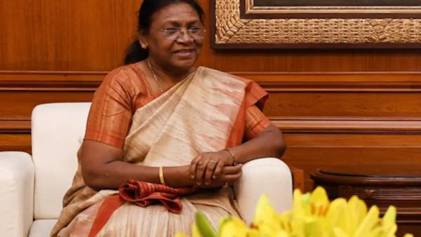 குடியரசுத் தலைவர் வாழ்த்து 