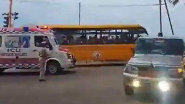 ஆம்புலன்ஸ் சர்ச்சை 