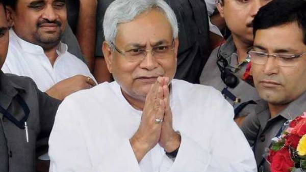 நிதிஷ் குமார் 