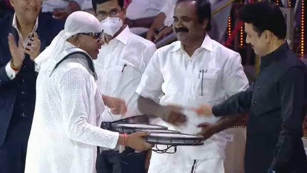  டிரம்ஸ் வாசித்த முதல்வர் ஸ்டாலின் 