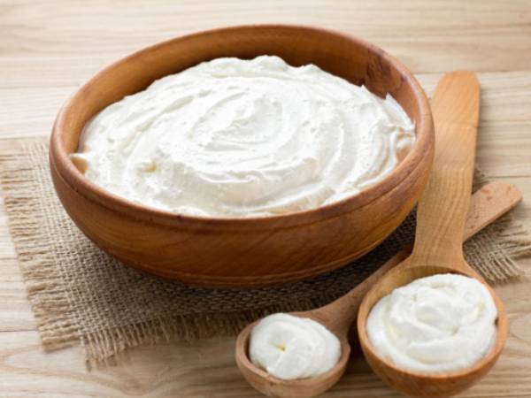 தயிர் தேய்த்துக் குளித்தால் பலன் 