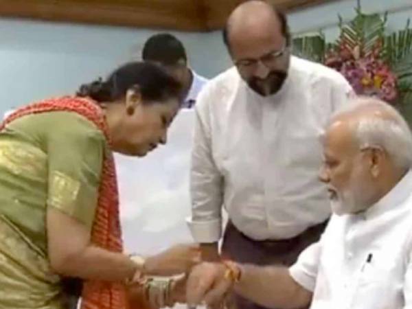 பாகிஸ்தானை பெண்ணின் சகோதரத்துவம் 