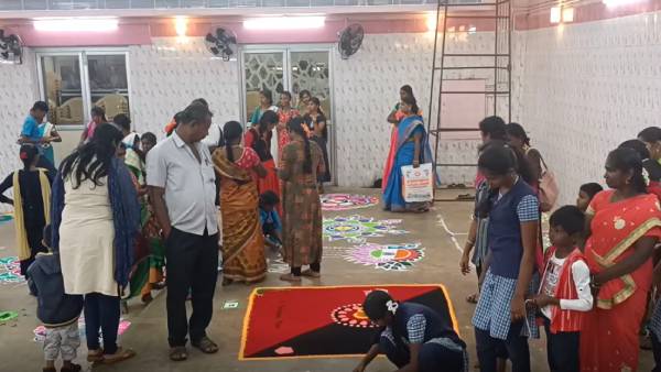 மாணாக்கர்களுக்கு யோகா போட்டி