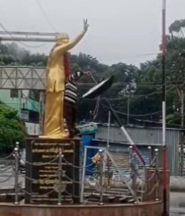  எம்ஜிஆர்