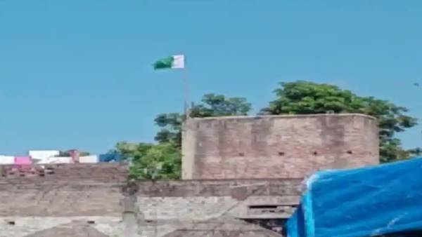 பாகிஸ்தான் தேசியக்கொடி 