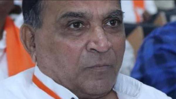 பின்னணியில் 2 பாஜக எம்எல்ஏக்கள் 