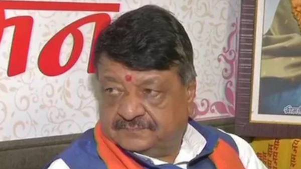  நெட்டிசன்கள் கேலி, கிண்டல்