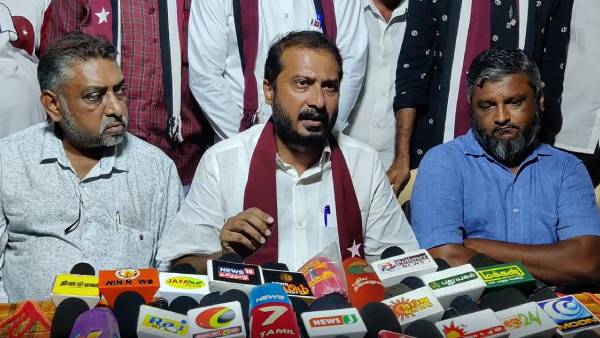  அதிமுகவை பலவீனப்படுத்த