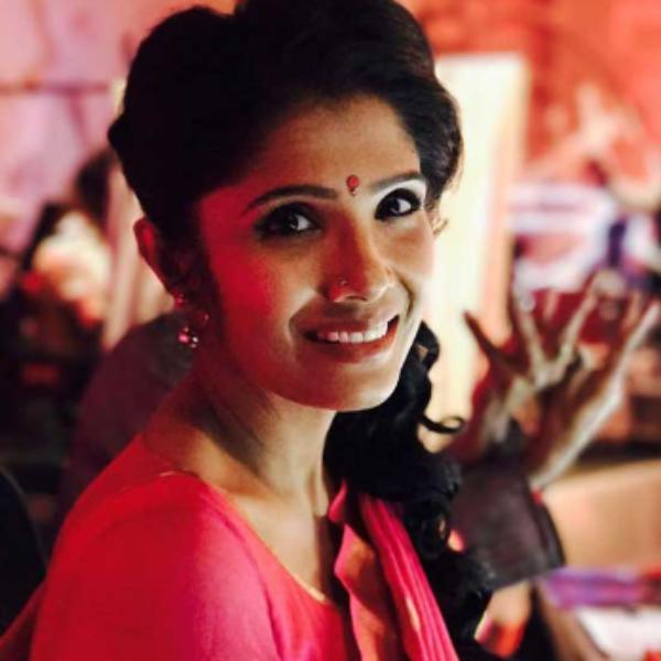 ரசிகர்கள் வியப்பு 