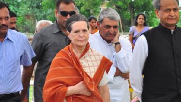 ஏன் அசோக் கெலாட் 