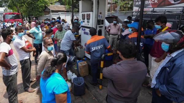 எரிபொருள் தட்டுப்பாடு