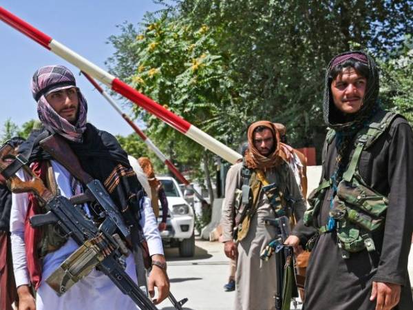  கல்வி கற்கும் வசதி இல்லை 