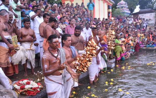 இலக்கியங்களில் தாமிரபரணி இலக்கியங்களில் தாமிரபரணி