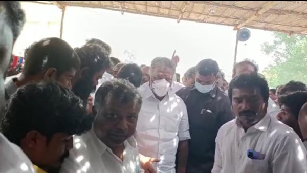 பதவி நீக்கம்? 