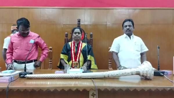 உபிக்கள் அதிர்ச்சி உபிக்கள் அதிர்ச்சி