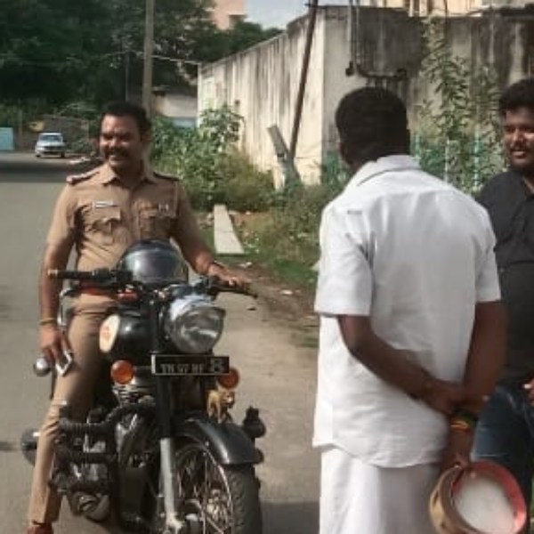 விவாதத்துக்கு உள்ளான நபர் 