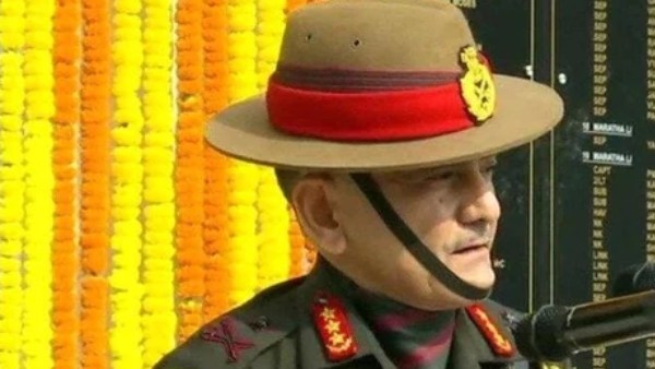 40 ஆண்டு ராணுவ பணி 