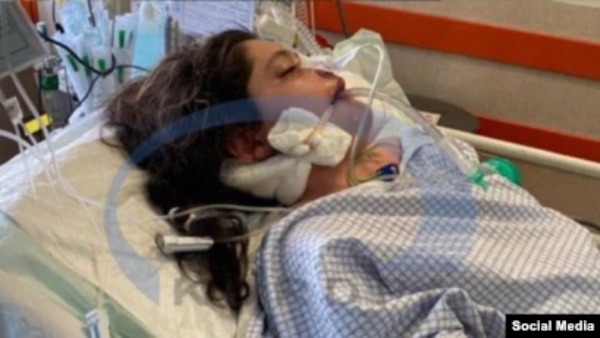 சரமாரியாக தாக்கிய போலீசார் 