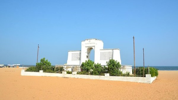 வாகன ஓட்டிகள் ஒத்துழைக்க கோரிக்கை வாகன ஓட்டிகள் ஒத்துழைக்க கோரிக்கை