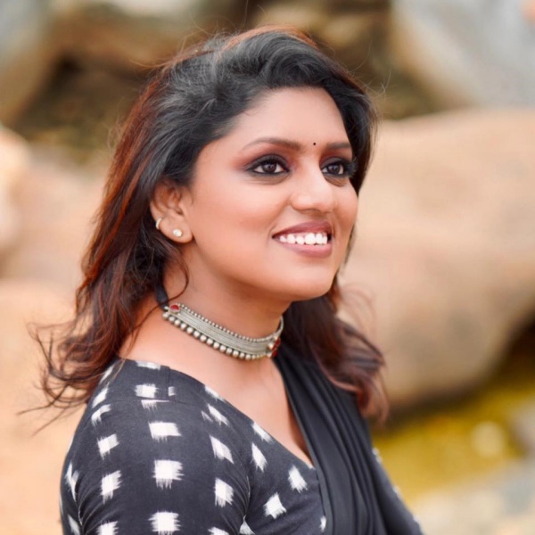 பாசிட்டிவான பெண் பாசிட்டிவான பெண்