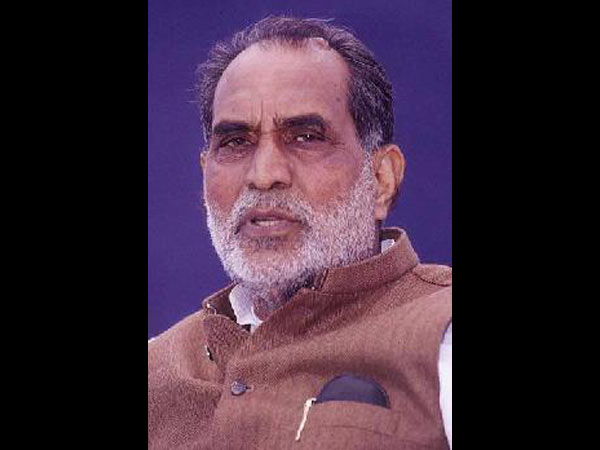 முன்னாள் பிரதமர் சந்திரசேகர் 