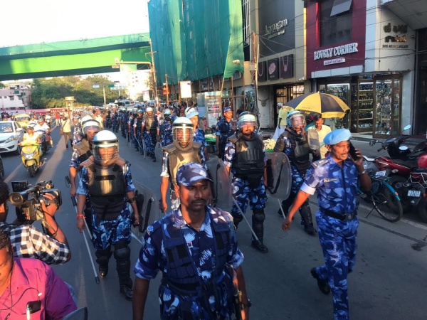 தீவிர விசாரணை-பாதுகாப்பு அதிகரிப்பு தீவிர விசாரணை-பாதுகாப்பு அதிகரிப்பு