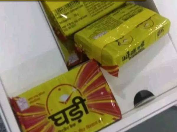 வெறும் சோப்பு துண்டுகளே இருந்தன வெறும் சோப்பு துண்டுகளே இருந்தன