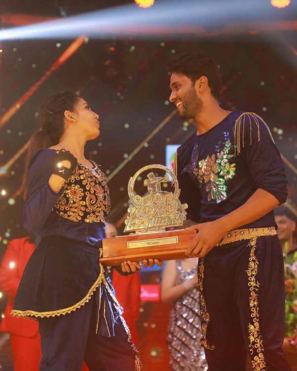 பிக் பாஸ் நிகழ்ச்சியில் அறிமுகம்