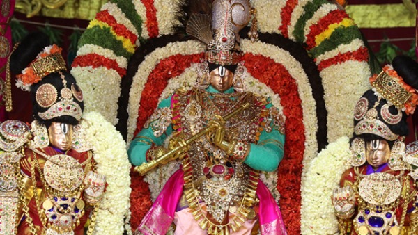 ஆழ்வார் திருமஞ்சனம் 