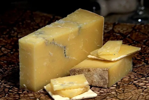 பாலாபாலாடைக்கட்டிடைக்கட்டி