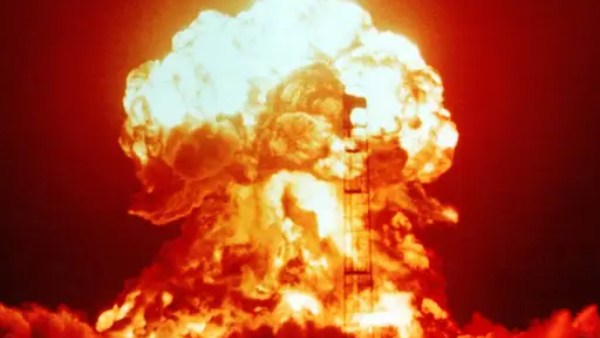 அணு ஆயுத போருக்கு தயார் 