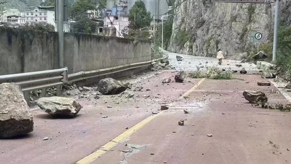 சீனா அத்துமீறல் 