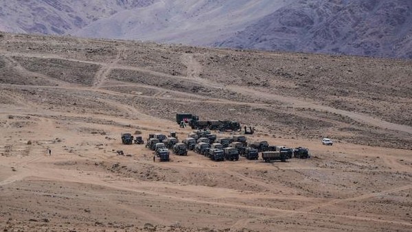 படைகள் வாபஸ் படைகள் வாபஸ்