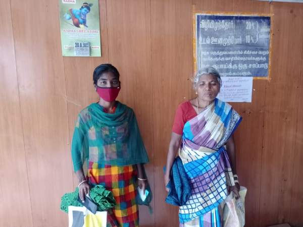 Erode-based hotelier Venkatraman feeds 60 people a day for one rupee. 