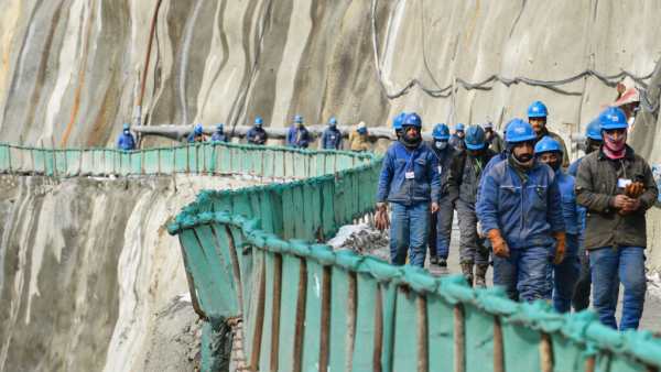  என்ன அணை