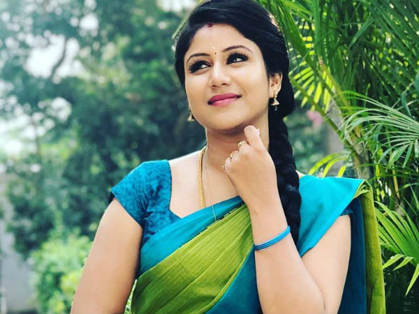  சின்னத்திரை காதல் ஜோடிகள் 