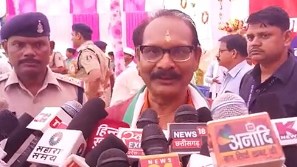  2 வீடியோக்கள் டிரெண்டிங்