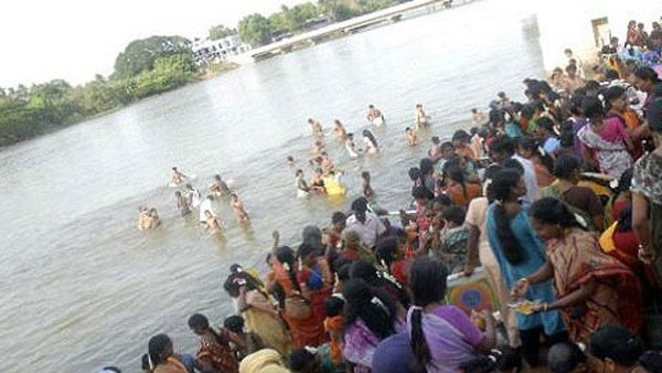 பக்தர்கள் தவிப்பு 