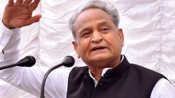 அசோக் கெலாட்டால் குழப்பம் 