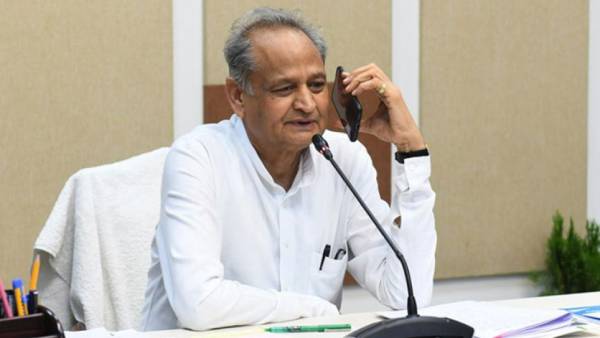 அசோக் கெலாட் 