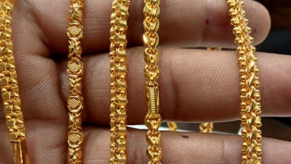 தப்பி ஓடிய திருடர்கள் 