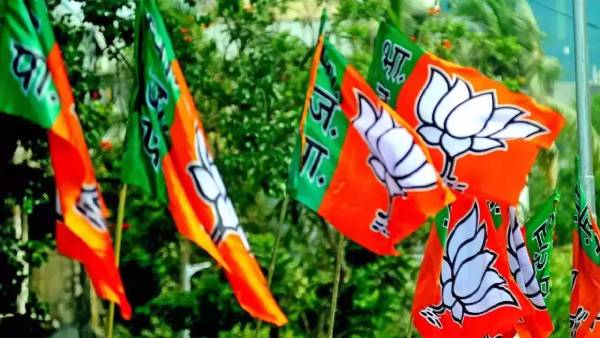  நான் அரசியலில் இல்லை 