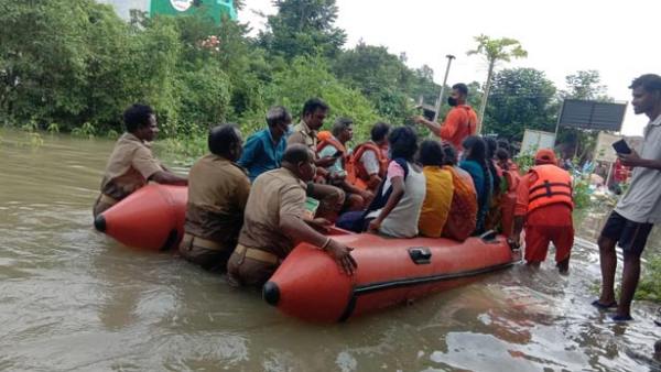 இயல்பு நிலையில் சாலை போக்குவரத்து 