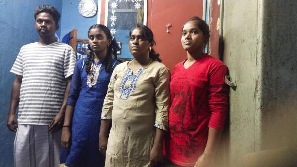 Then a 40-year-old housekeeping woman; Now A powerlifting champion today 