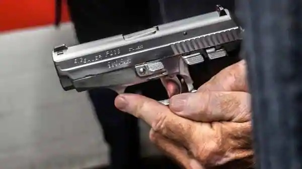 துப்பாக்கிச்சூடு 