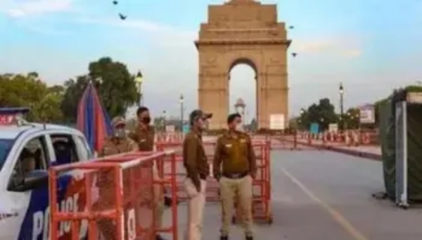 தட்டித்தூக்கிய போலீஸ்