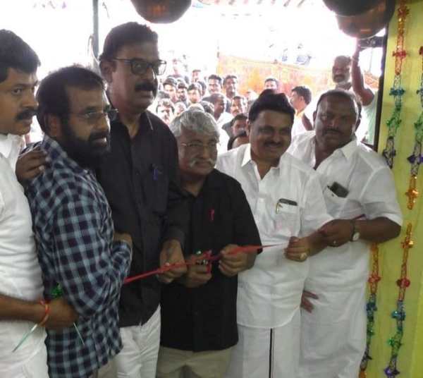 6 பிரிவுகளில் வழக்கு 